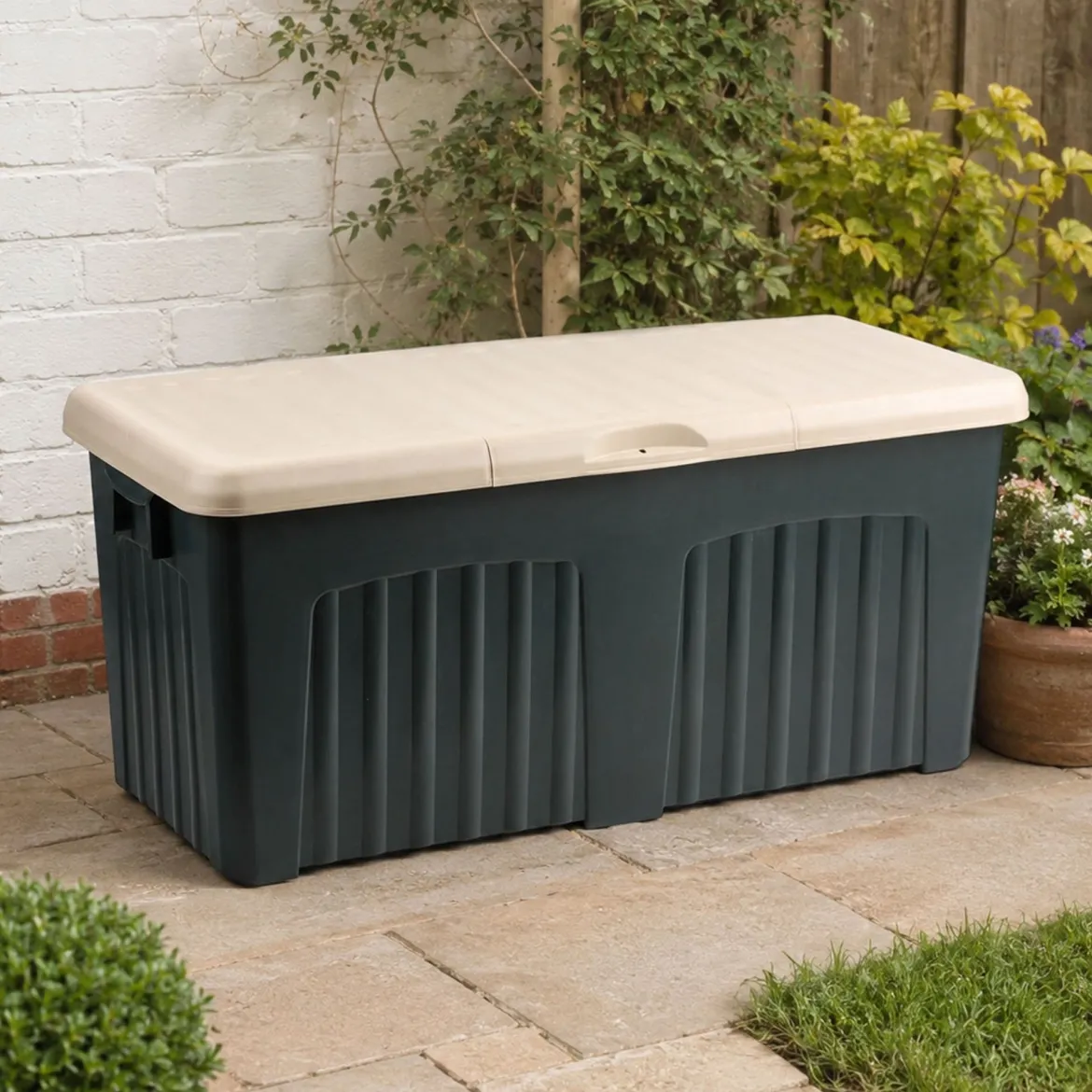 Baule da esterno resistente 57x125x56h cm grigio - Asco