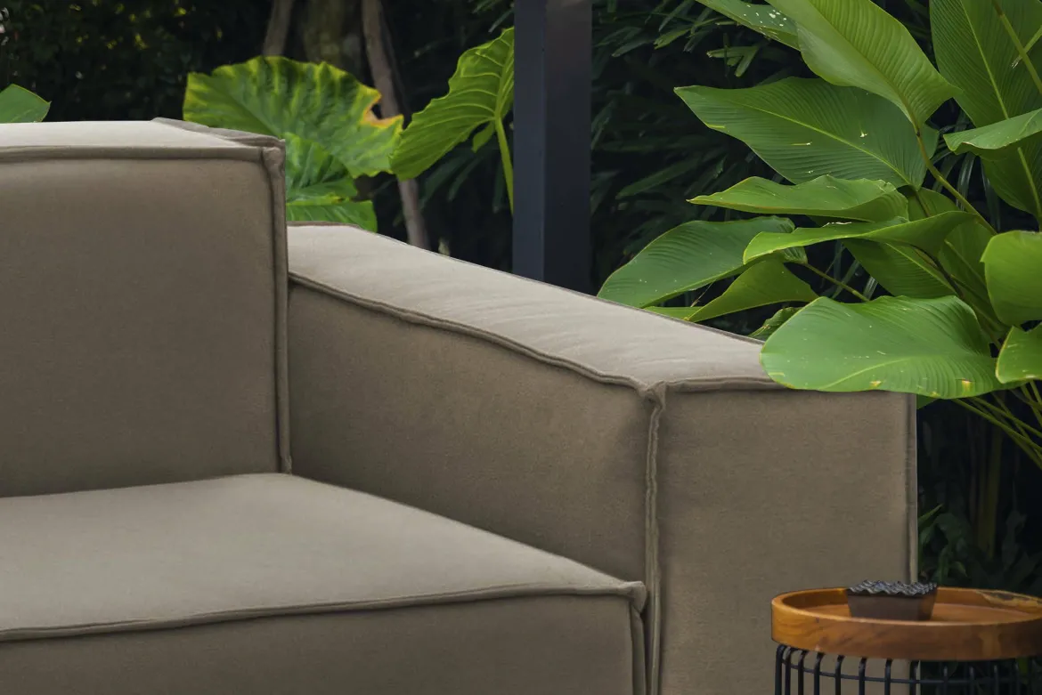 Divano elegante tortora 220x95x70h cm - Lepidolite