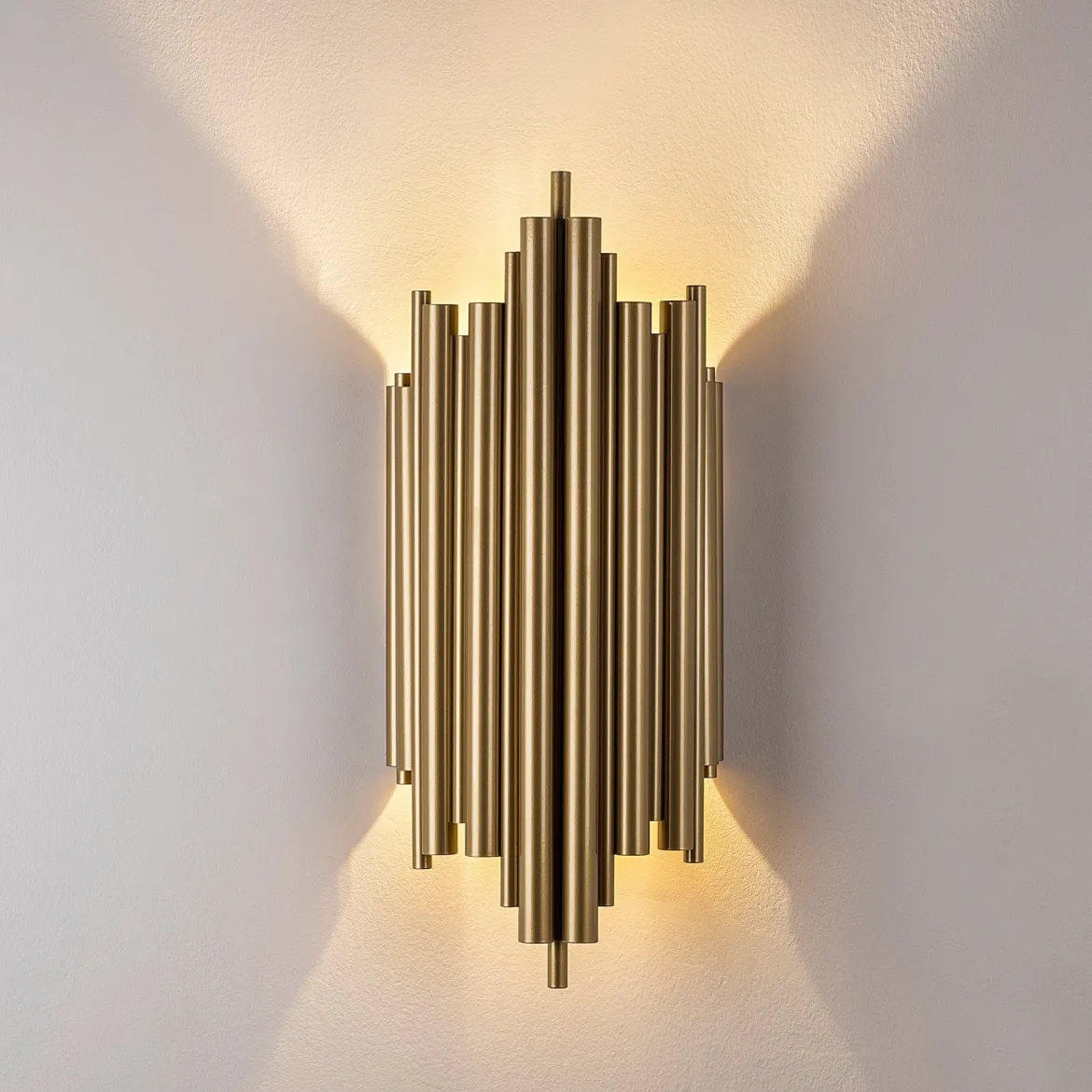 Lampada da Parete oro Attacco e 14 max 40 w Indoor, Materiale Aplique in Metallo - Ceranova