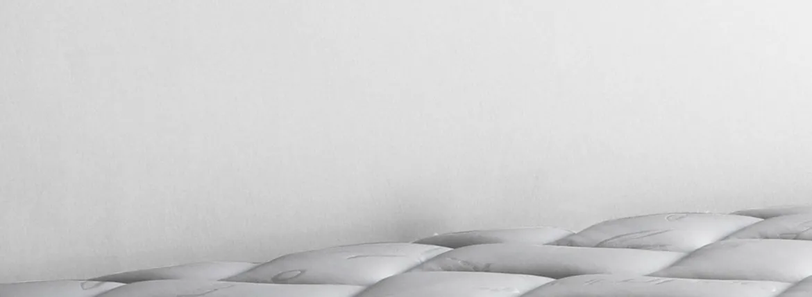 Letto Matrimoniale Bianco Materasso Incluso Sfoderabile, Contenitore Made in Italy - Briatico
