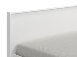 Letto Matrimoniale Bianco Opaco Testiera Dettaglio Geometrico Imbottito, Dimensione Materasso 160x200 cm - Gamalero