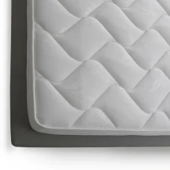 Materasso comfort aerato matrimoniale 180x200 in WaterFoam sfoderabile - Anguilla