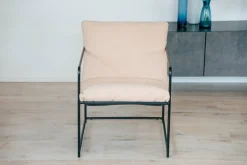 Poltrona Beige Braccioli Peso Supportato 90 kg 70x100x98h cm, Materiale Struttura in Legno Made in Italy - Lasnigo