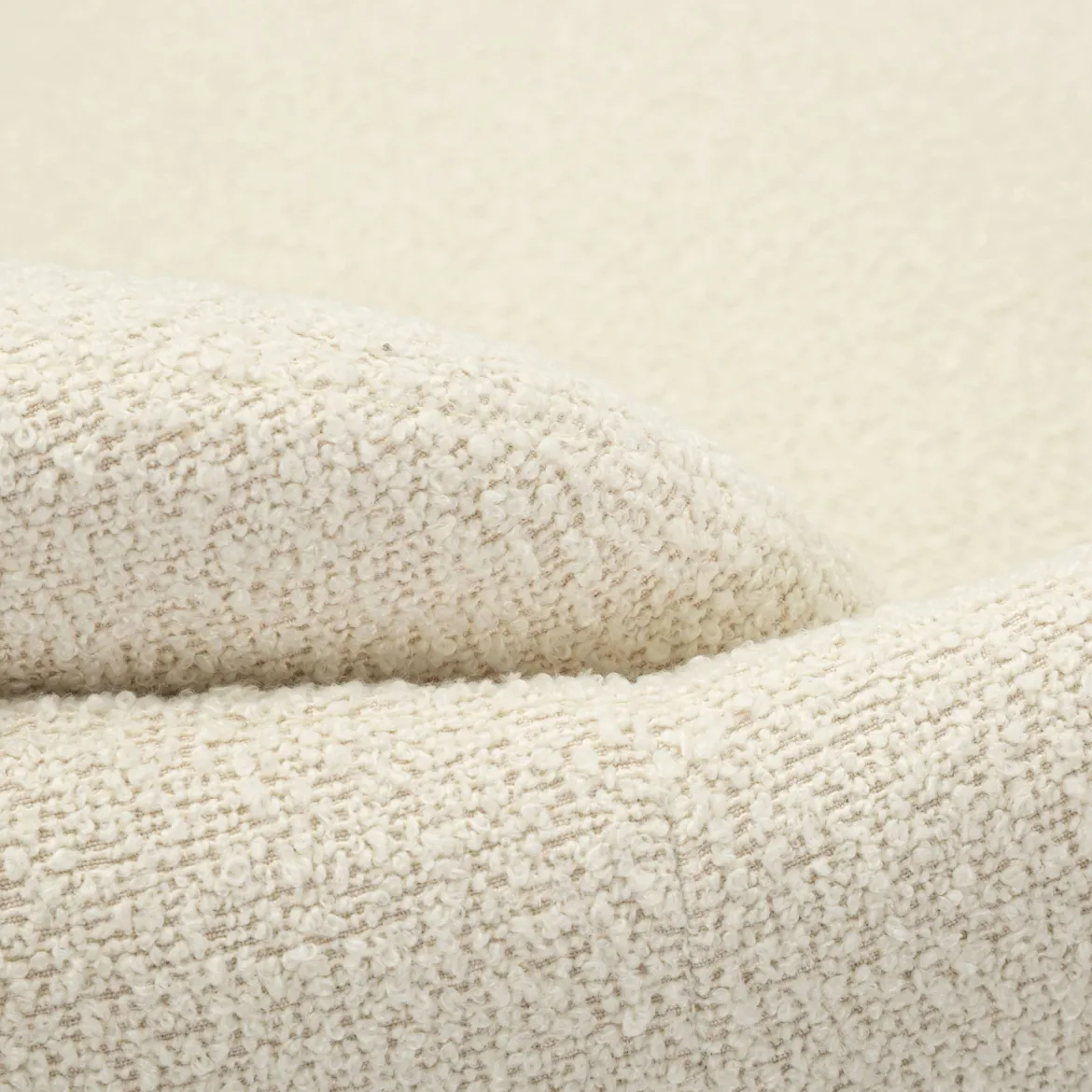 Poltrona Bianco Crema Nero Base Girevole Braccioli 70x72x75h cm, Materiale Struttura in Legno Nobilitato - Morond