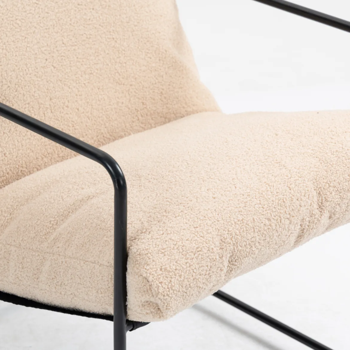Poltrona design in metallo e tessuto beige - Appare