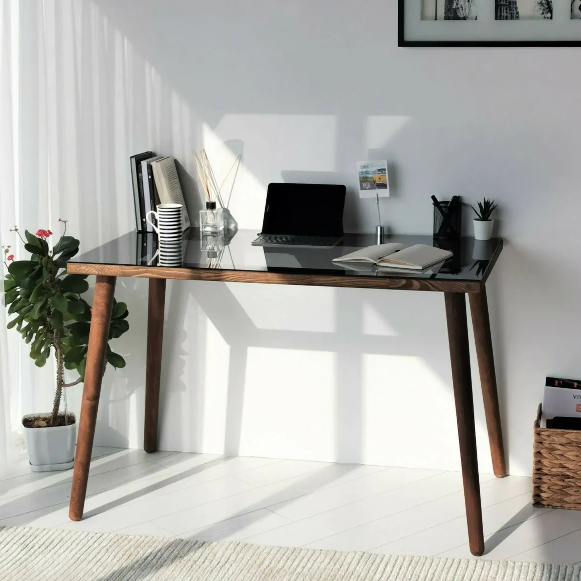 Scrivania lineare noce 110x60cm con piano in vetro - Melita
