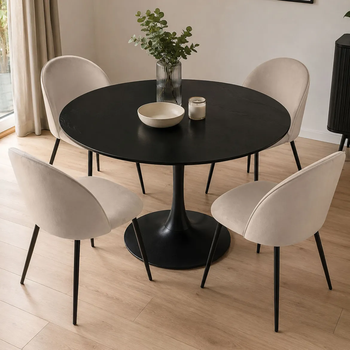 Set di 4 sedie soggiorno imbottite in velluto grigio chiaro - Achito