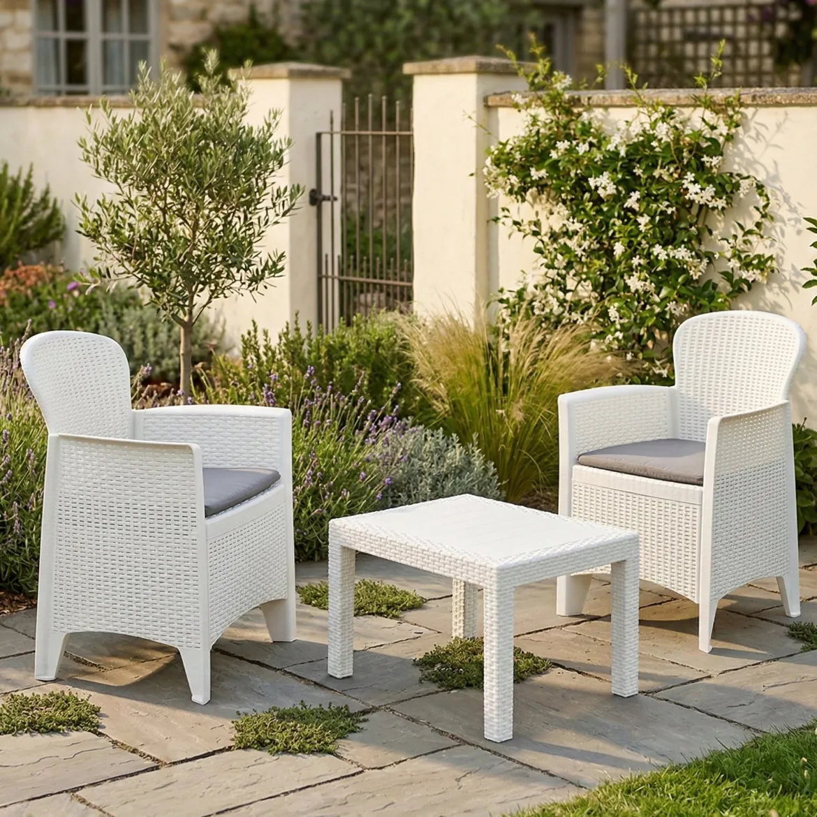 Set salotto cortile economico 2 posti e 1 tavolo bianco - Aneta