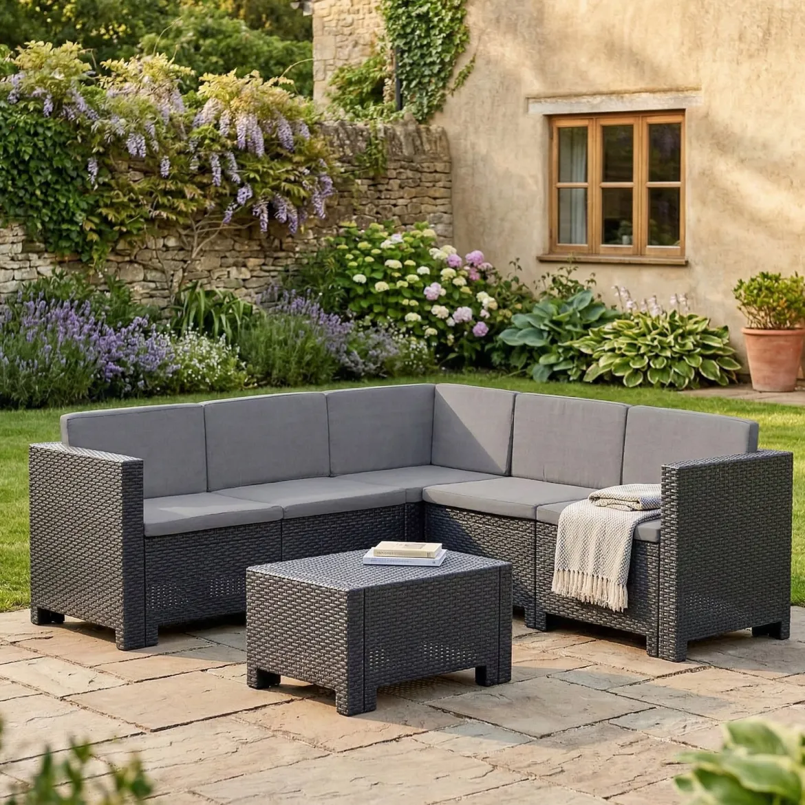 Set salotto da esterno Camerota, Made in Italy, Antracite