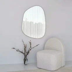 Specchio Trasparente Forma Irregolare Tipologia a Muro 90x70h cm, - Momo