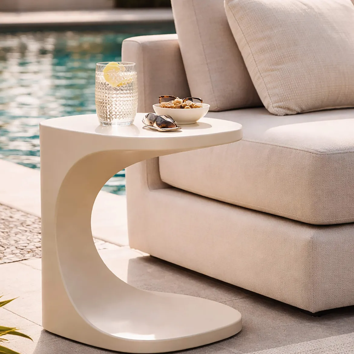 Tavolino da Salotto Bianco Crema Effetto Lucido Forma Rettangolare 47x46x57h cm, Sfumatura Colore Ripiano Crema - Cattaneo