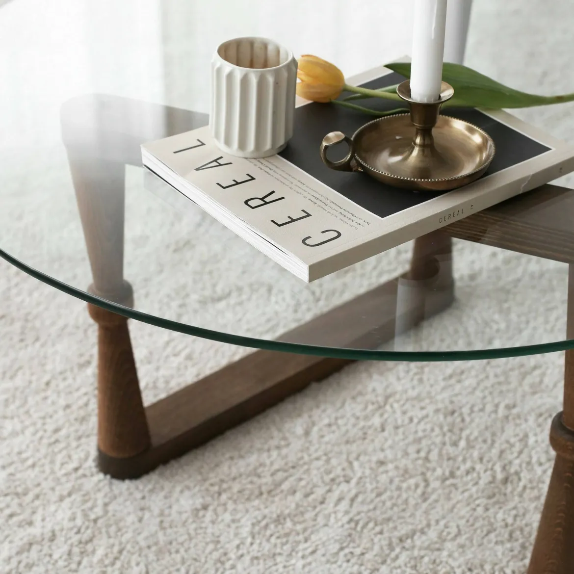 Tavolino da Salotto Marrone Noce Forma Rotondo Materiale Piano in Legno 100x100x46h cm, Colore Ripiano Marrone - Chiavenna
