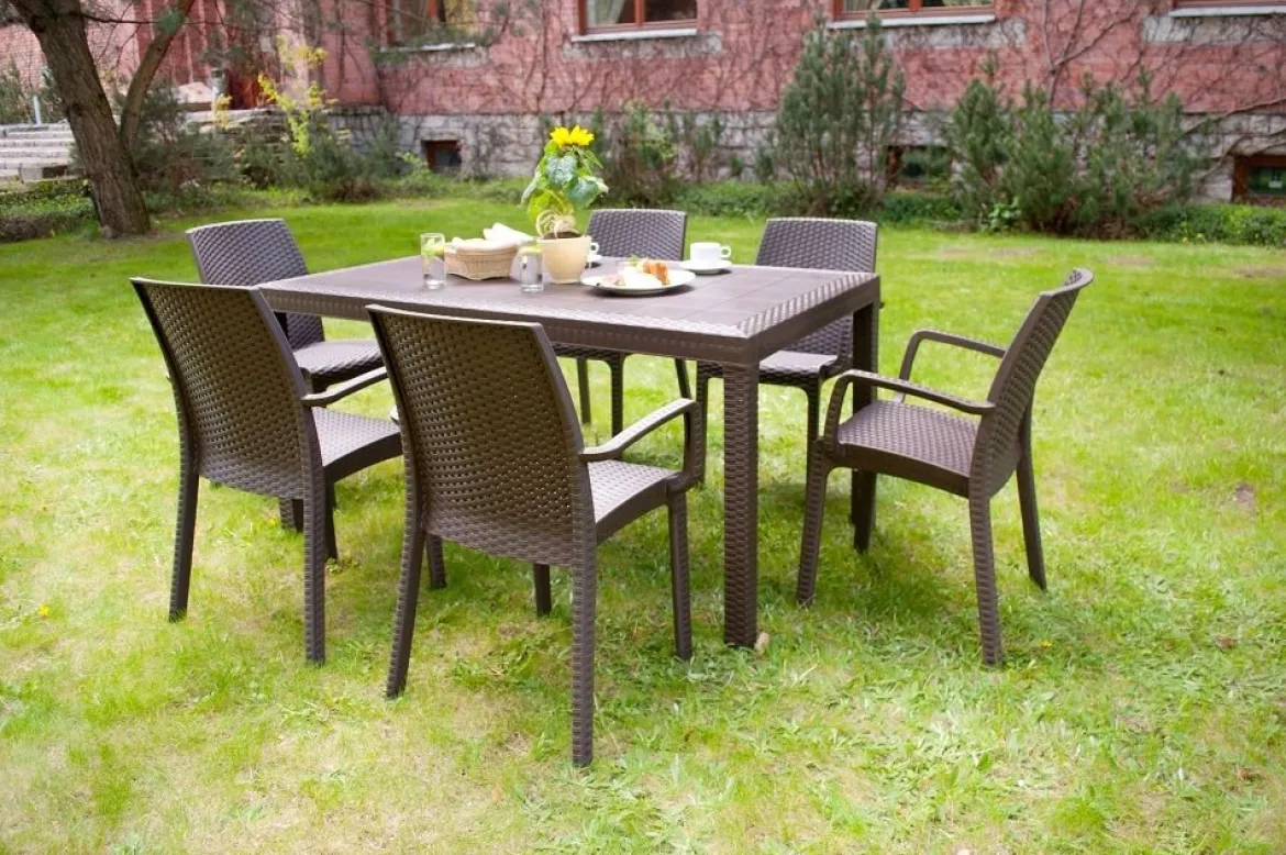 Tavolo da giardino 10 posti 150x90cm marrone - Adila