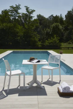 Tavolo per terrazzo 6 posti 70x70cm bianco - Agostini