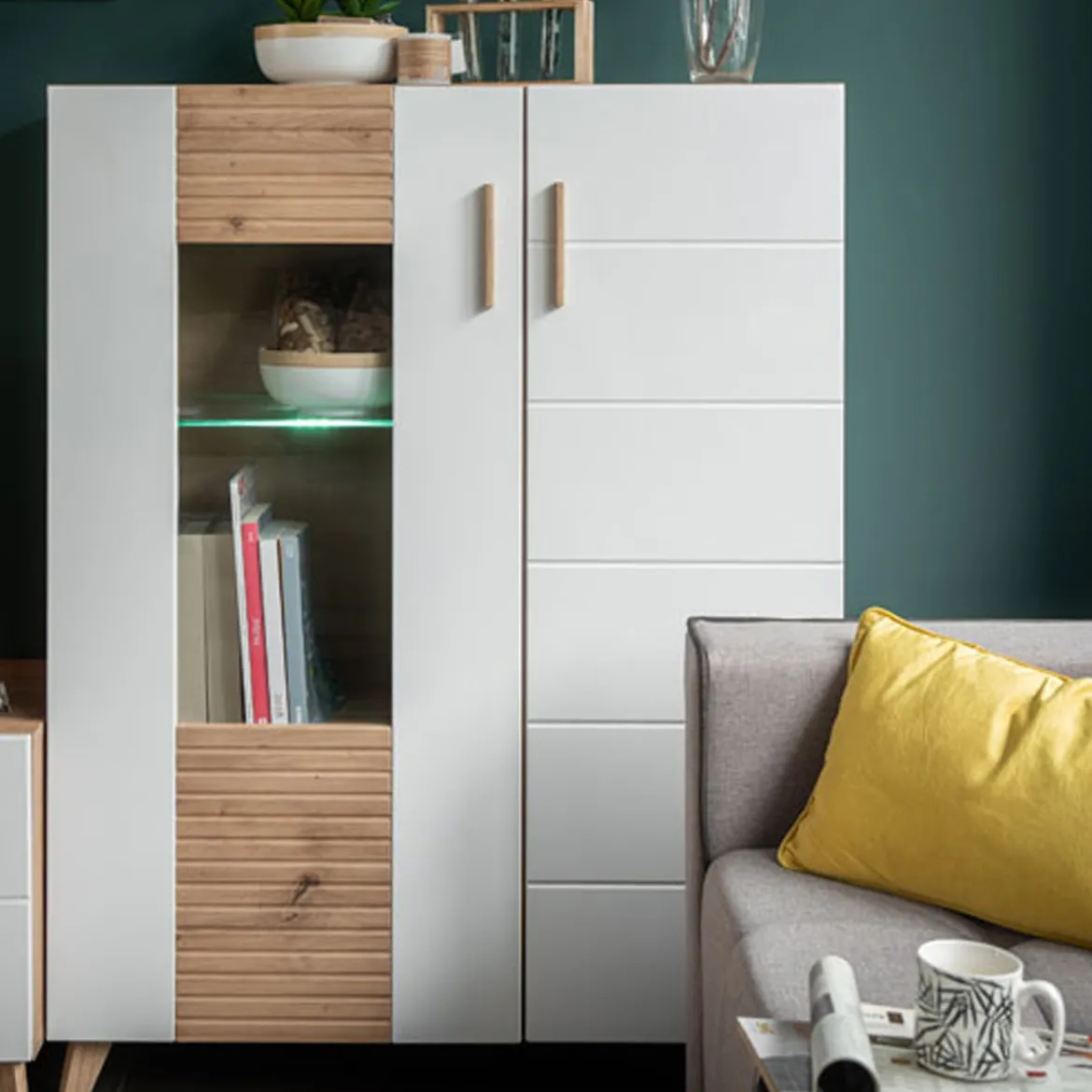 Vetrina Marrone Rovere Nodi Bianco un Ripiano Apertura Battente 58x35x202.5h cm, Un'anta - Camastra